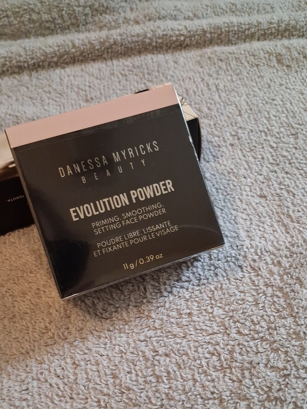 This Evolution Powder By Danessa Myricks.